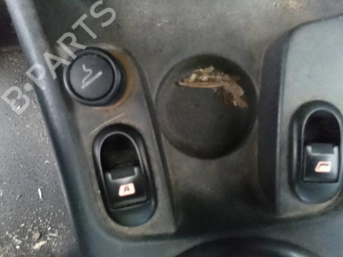 Used Left front window switch Left front window switch 35817402 35817402