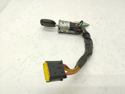 Used Ignition barrel RENAULT CLIO II (BB_, CB_) [1998-2016]  26128635