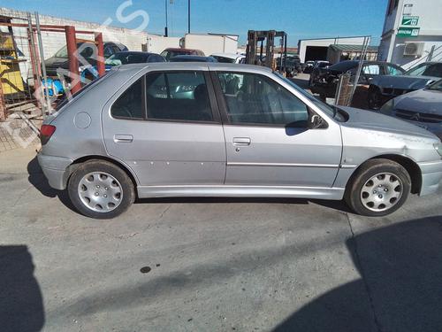 Front wiper motor PEUGEOT 306 (7B, N3, N5)  | BP22527617M29 