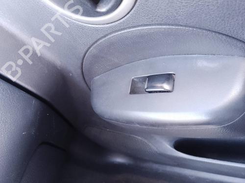 right-front-window-switch-chevrolet-kalos-2005-35816965 main image