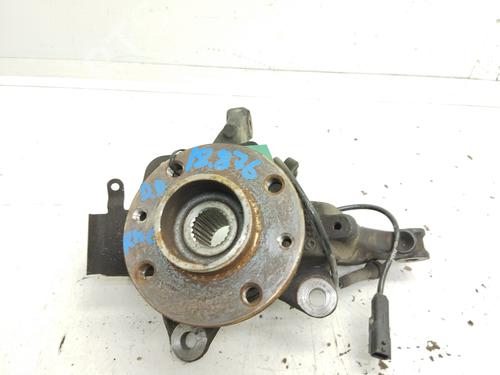 Used Right front steering knuckle RENAULT CLIO IV (BH_) 1.2 TCe 120 (BHM0) (120 hp) 24452759