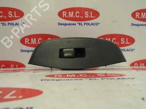 Used Right front window switch KIA SHUMA II (FB) [2001-2007]  13422642