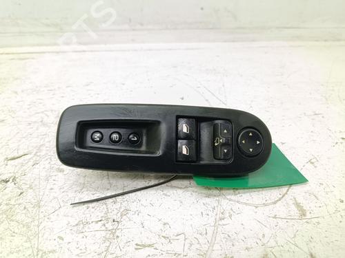 Used Left front window switch PEUGEOT 407 Coupe (6C_) 2.7 HDi (204 hp) 31755964