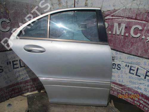 Porta trás direita MERCEDES-BENZ C-CLASS (W203) C 200 CDI (203.004) (116 hp) 13464828