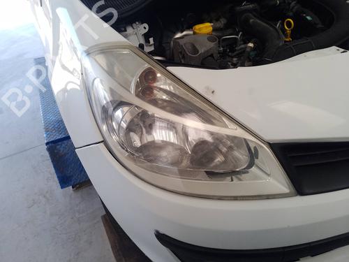 right-headlight-renault-clio-iii-br01-cr01-2005-2006-2007-2008-2009-2010-2011-2012-2013-2014-35946320 main image