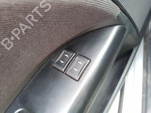 Used Left front window switch Left front window switch 35817201 35817201