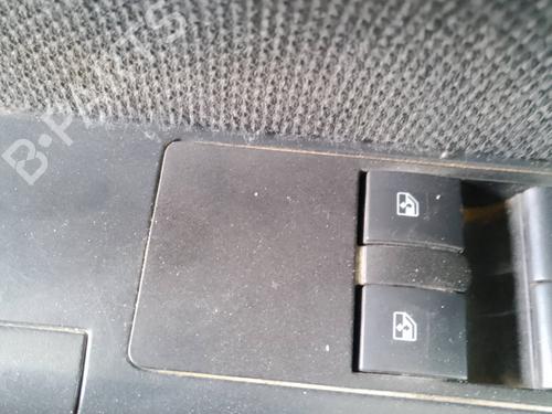 Used Left front window switch Left front window switch 35818215 35818215