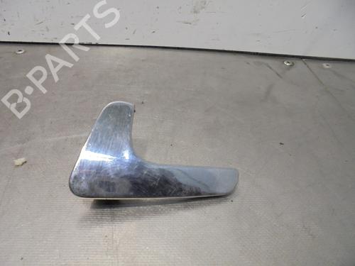 Used Front left interior door handle SEAT CORDOBA (6K1, 6K2) 1.4 i (60 hp) 13427288