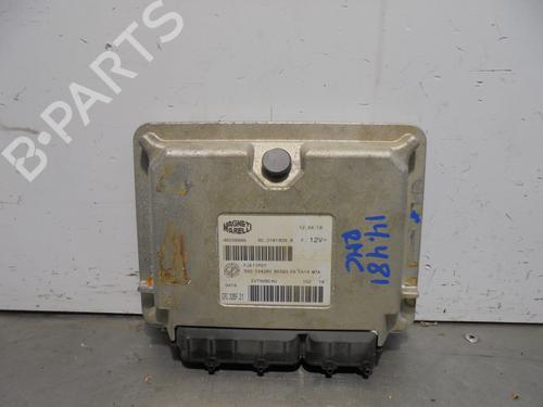 Used Engine control unit (ECU) FIAT 500 (312_) 1.2 (312AXA1A) (69 hp) 13427578