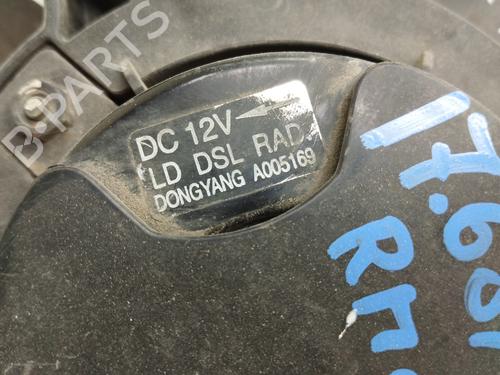 Radiator fan KIA CERATO I Saloon (LD) 2.0 CRDi | BP30081878M35 