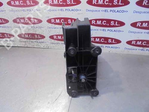 Gear lever NISSAN QASHQAI II SUV (J11, J11_) 1.5 dCi | BP13425023M90 