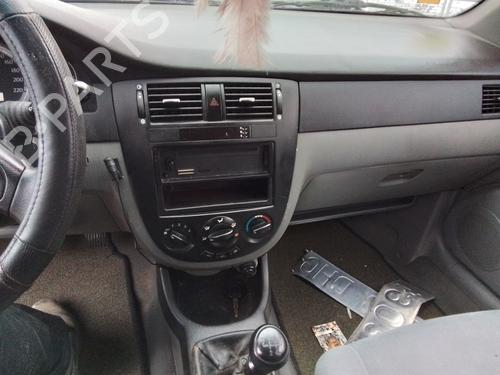 Left front window switch CHEVROLET NUBIRA Saloon 1.6 | BP27583079I27 