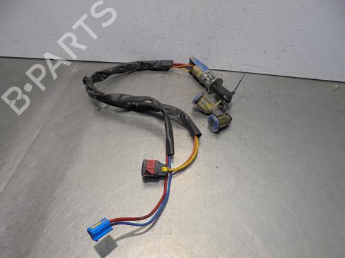 Used Ignition barrel PEUGEOT PARTNER Box Body/MPV (5_, G_) [1996-2025]  13471323