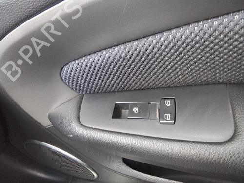 Used Right front window switch Right front window switch 35816319 35816319