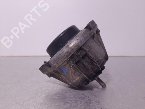 Used Engine mount BMW 3 (E90) 320 d (163 hp) 13471718