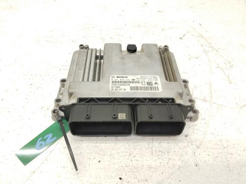 Used Engine control unit (ECU) OPEL CROSSLAND X / CROSSLAND (P17, P2QO) 1.5 Turbo D (75) (102 hp) 30175701