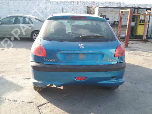 Left front steering knuckle PEUGEOT 206 Hatchback (2A/C) 1.4 HDi eco 70 | BP13428204M25 