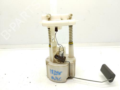 Used Fuel pump NISSAN JUKE (F15) 1.5 dCi (110 hp) 18843364