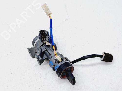 Used Ignition barrel Ignition barrel SSANGYONG KORANDO (CK) 2.0 e-XDi (175 hp) 35815553 35815553