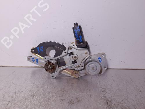 Vindusheismekanisme høyre bak MITSUBISHI GALLOPER (JK-01) 2.5 TD intercooler (99 hp) 30909181