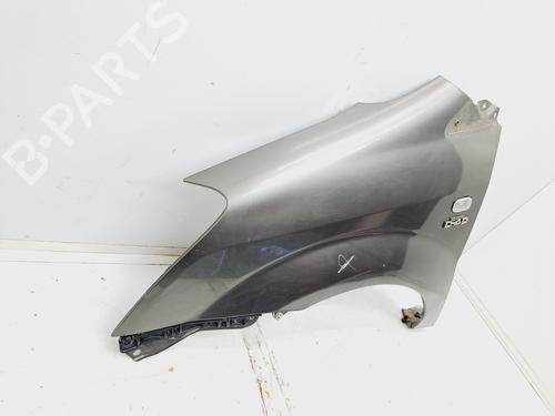 Left front fenders TOYOTA COROLLA Verso (ZER_, ZZE12_, R1_)  | BP21381672C41 