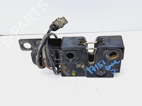 Used Hood lock AUDI TT (8J3) 2.0 TFSI (200 hp) 15178778