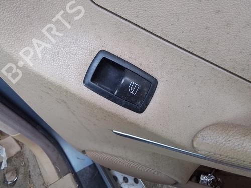 Used Right rear window switch Right rear window switch 35816331 35816331