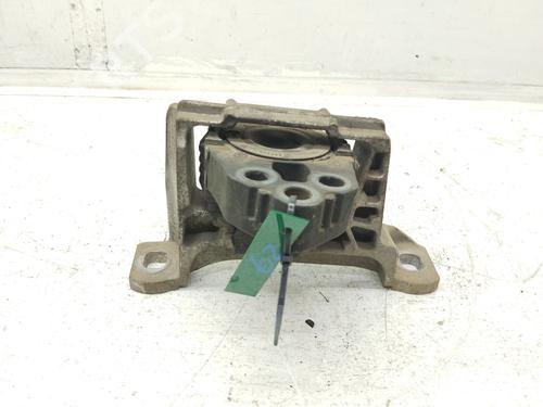 Used Engine mount FORD TRANSIT CONNECT V408 Box Body/MPV [2013-2025]  30482359