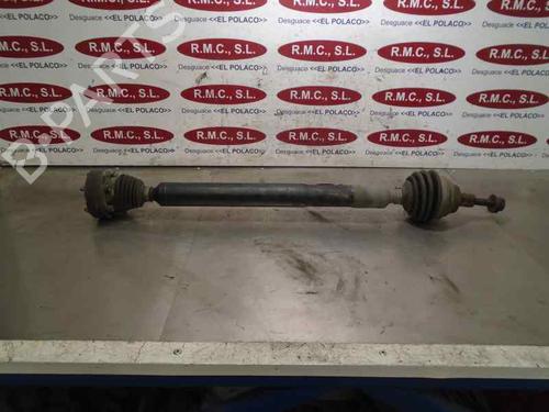 Used Right front driveshaft VW TOURAN (1T1, 1T2) 1.6 FSI (115 hp) 13494412