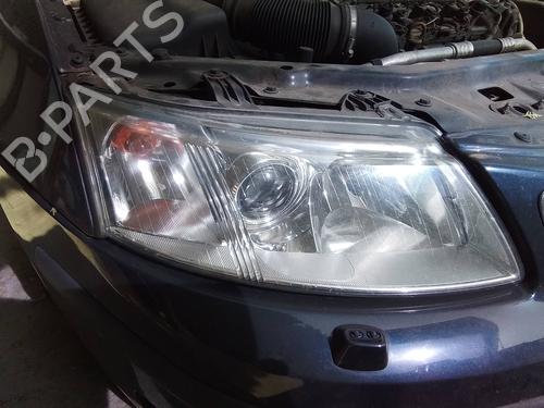 Used Right headlight SAAB 9-3 (YS3F, E79, D79, D75) [2002-2015]  21080555