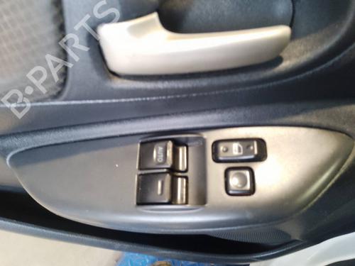 Used Left front window switch Left front window switch 35818703 35818703