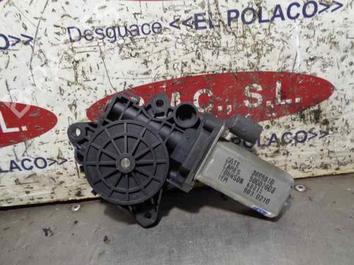 Left front window motor FIAT STILO (192_) 1.4 16V (192AXH1B, 192BXH1B) | BP13469437E21 