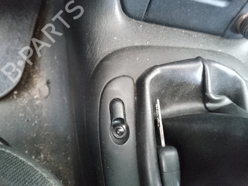 Used Left front window switch Left front window switch 35817416 35817416