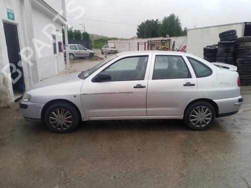 Brugte SEAT CORDOBA (6K2) 4657015