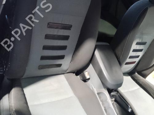 right-front-seat-ford-focus-ii-turnier-da_-ffs-ds-2004-2005-2006-2007-2008-2009-2010-2011-2012-35818439 main image