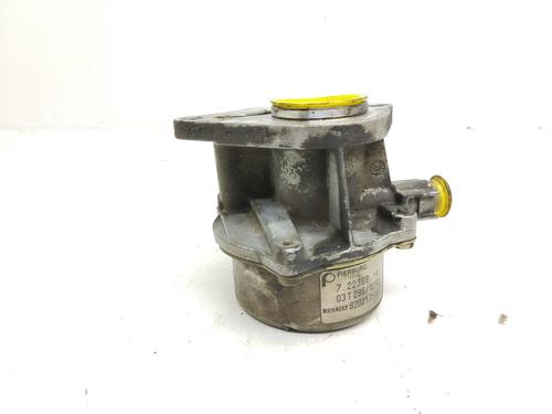 Used Vacuum pump RENAULT MEGANE II (BM0/1_, CM0/1_) [2001-2012]  20322386