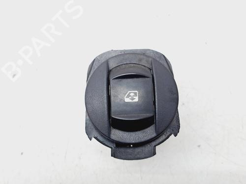 Used Right front window switch RENAULT MEGANE II Estate (KM0/1_) [2003-2012]  22296009