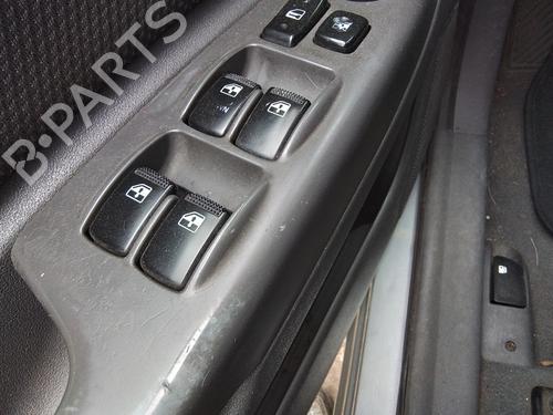 Venstre fortil elrude kontakt KIA RIO II (JB) 1.5 CRDi (110 hp) 30105468