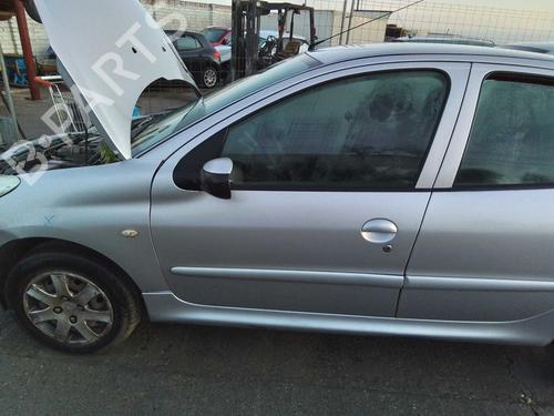 Used Left front door Left front door PEUGEOT 206+ (2L_, 2M_) [2009-2013] 40450075 40450075