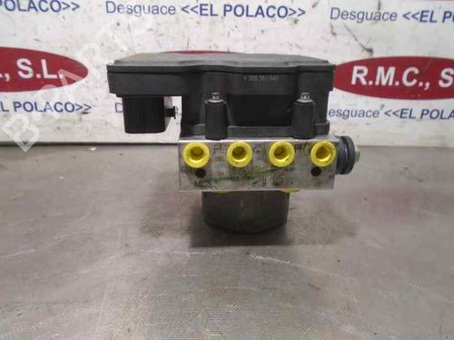 Used ABS pump NISSAN QASHQAI II SUV (J11, J11_) 1.5 dCi (110 hp) 13455694