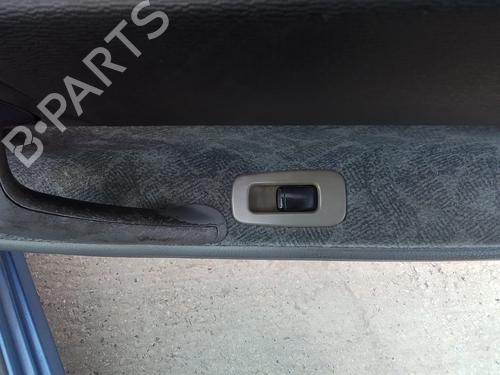 Used Right front window switch Right front window switch 35816719 35816719