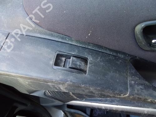 Used Right front window switch Right front window switch 35816279 35816279