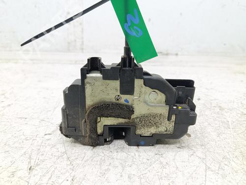 Front left lock NISSAN QASHQAI I (J10, NJ10) | BP32323942C98
