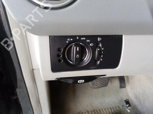 Used Headlight switch Headlight switch 35817816 35817816
