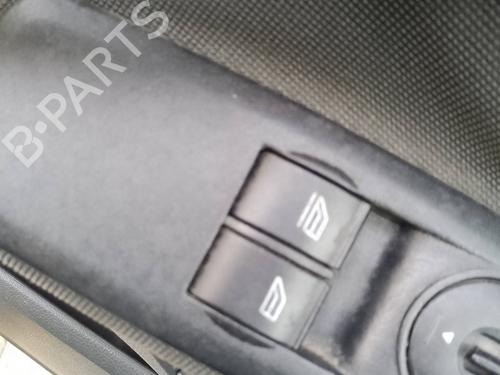 Used Left front window switch Left front window switch 35816567 35816567