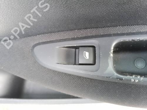 Used Right rear window switch Right rear window switch 35816878 35816878