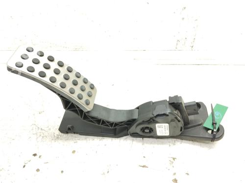 Used Pedal MERCEDES-BENZ GLE (W166) 350 d 4-matic (166.024) (258 hp) 31066668