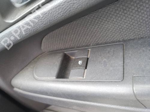 Used Right front window switch Right front window switch 35817090 35817090