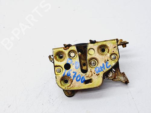 Used Front right lock NISSAN PATROL III/2 Station Wagon (W260) [1988-1998]  13446880