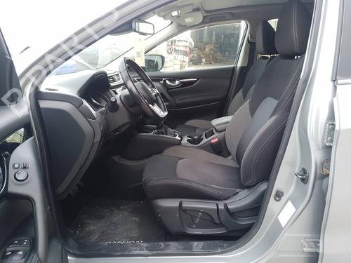 Right headlight NISSAN QASHQAI II (J11, J11_)  | BP31709282C29 